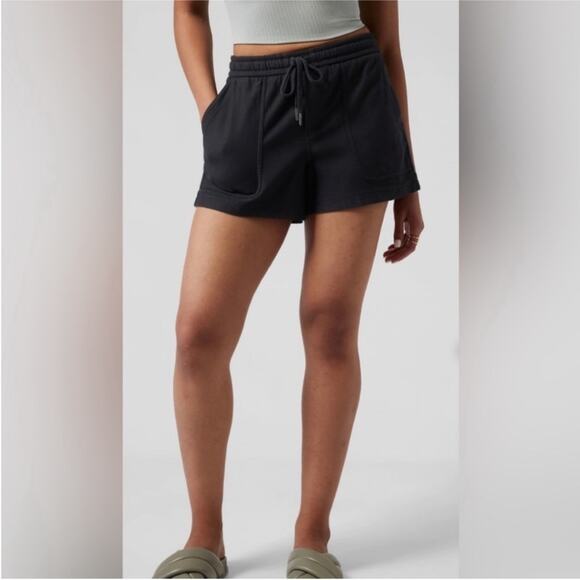 Athleta Farallon Black Mid Rise Drawstring Waist Organic Cotton Shorts 16 - Picture 1 of 14